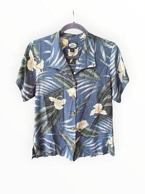 Vintage 90s Y2K Tommy Bahama Hawaiian button down short sleeve top